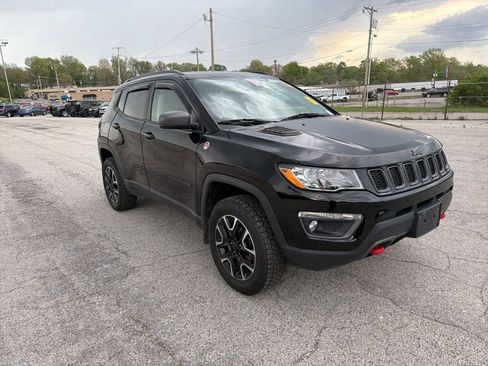 Used 2021 Jeep Compass Trailhawk w/ Convenience Group image 3