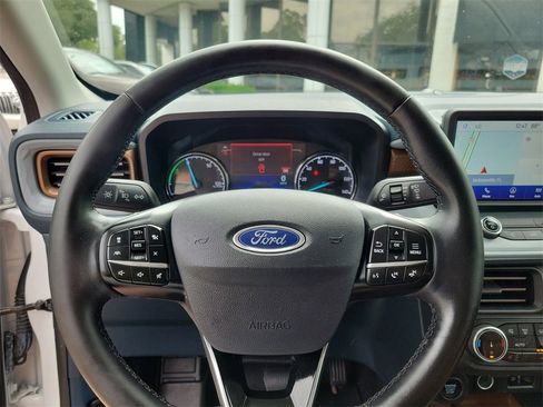 Used 2024 Ford Maverick Lariat image 26