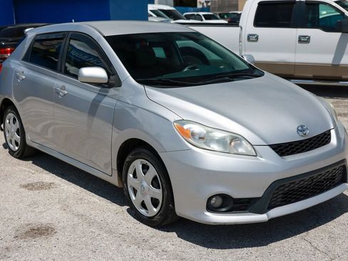 Used 2011 Toyota Matrix w/ Matrix Sport Pkg FWD image 9