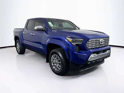 Certified 2024 Toyota Tacoma Limited AWD/4WD image 10