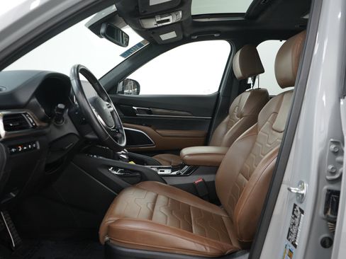 Used 2022 Kia Telluride SX w/ SX Prestige Package AWD/4WD image 29