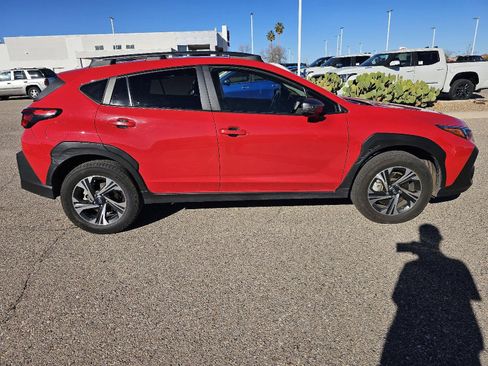 Used 2024 Subaru Crosstrek 2.0i Premium image 6