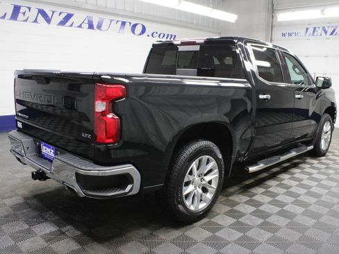 Used 2021 Chevrolet Silverado 1500 LTZ w/ Z71 Off-Road Package AWD/4WD image 5