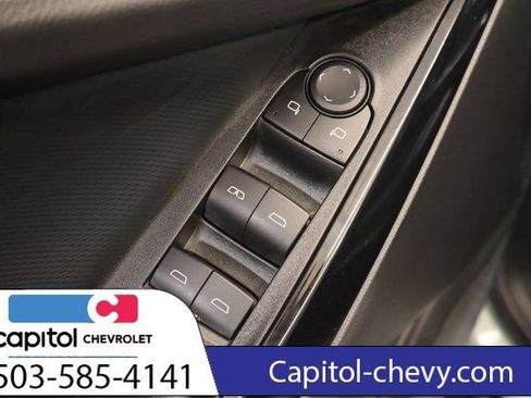 Used 2025 Chevrolet Equinox LT w/ Convenience Package II AWD/4WD image 12
