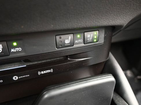 Used 2019 Lexus ES 350 F Sport w/ Accessory Package 2 FWD image 29