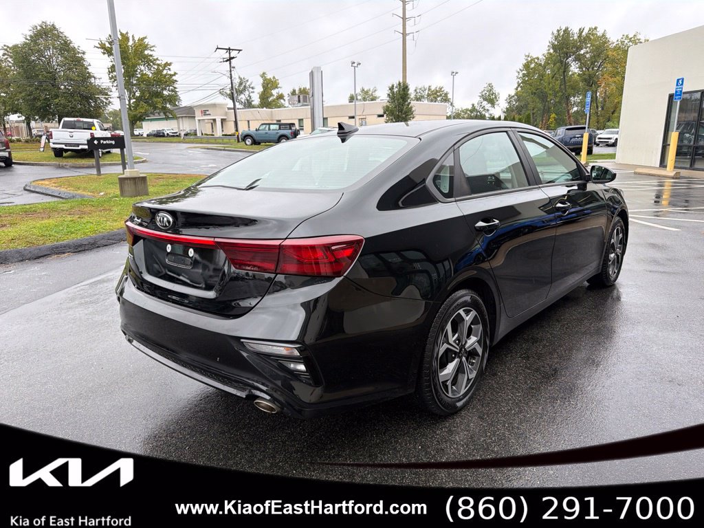 Used 2020 Kia Forte LXS FWD image 8