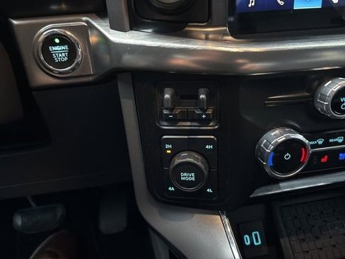 Used 2023 Ford F150 Lariat w/ Trailer Tow Package image 32