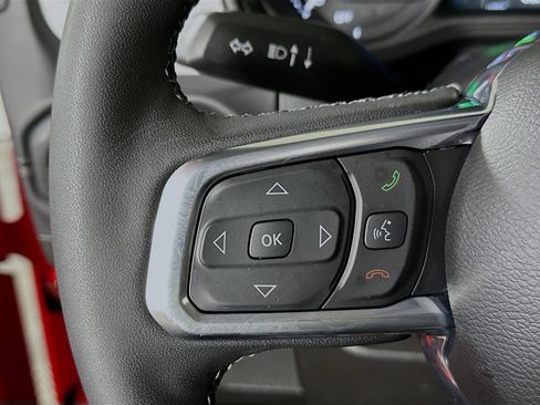 Used 2025 Jeep Wrangler Sahara w/ Safety Group image 16