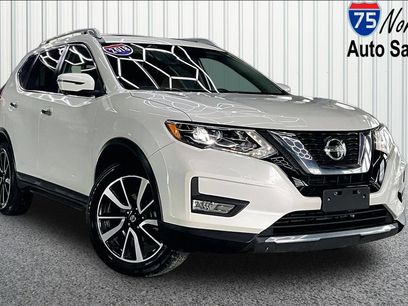 Used 2018 Nissan Rogue SL