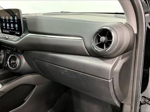 Used 2024 Chevrolet Blazer LT image 19