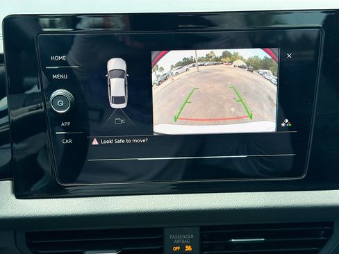 Used 2025 Volkswagen Jetta S FWD image 31