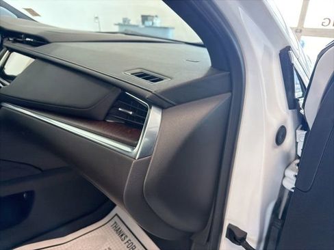 Used 2023 Cadillac XT5 Premium Luxury AWD/4WD image 44