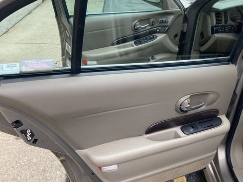 Used 2003 Buick Le Sabre Limited w/ Celebration Edition Package image 18