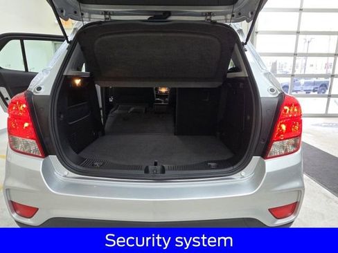 Used 2017 Chevrolet Trax LS image 18