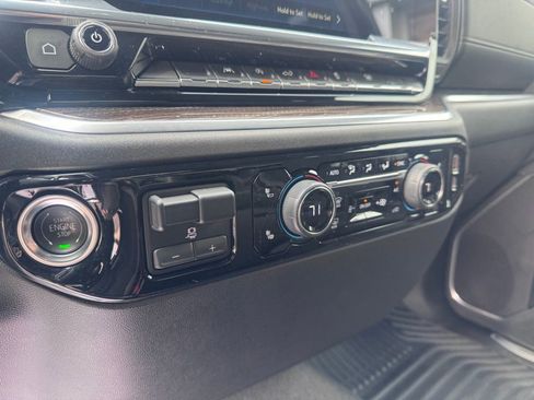 Used 2025 Chevrolet Silverado 1500 LT image 17