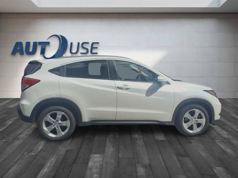 Used 2016 Honda HR-V EX-L image 4