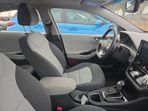 Used 2020 Hyundai Ioniq SEL image 9