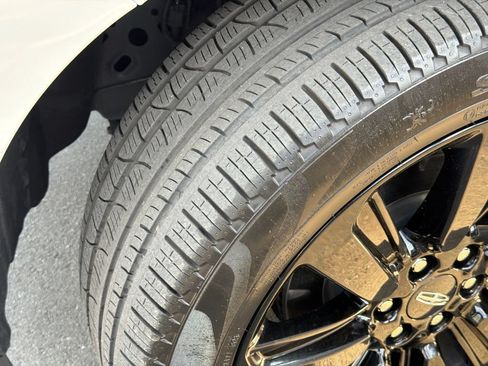 Used 2023 Lincoln Navigator L Reserve AWD/4WD image 19