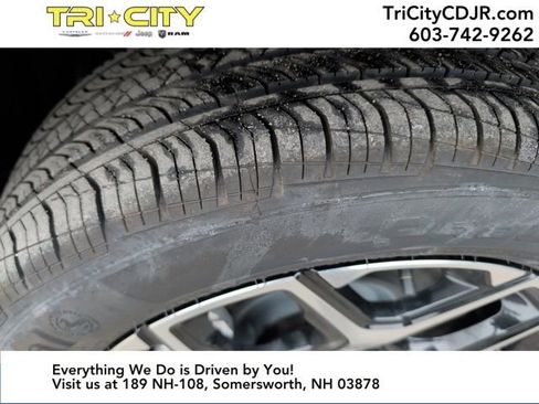 New 2026 Jeep Compass Limited w/ Sun, Sound & Navigation Group image 27