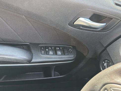 Used 2022 Dodge Charger SXT RWD image 21