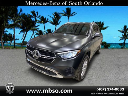 Certified 2025 Mercedes-Benz GLC 300 GLC 300 image 18