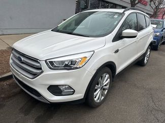 Used 2019 Ford Escape SEL video 1