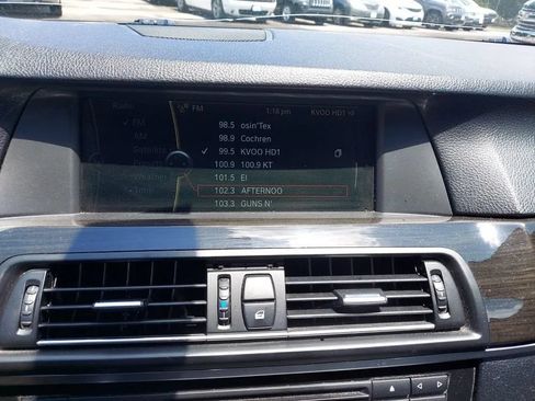 Used 2012 BMW 535i xDrive Sedan AWD/4WD image 9