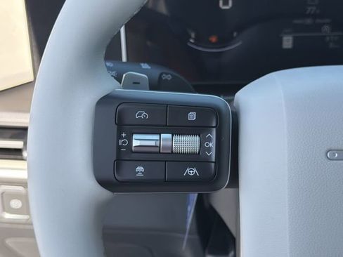 New 2026 Hyundai Santa Fe SE image 25