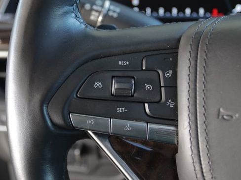 Used 2022 Cadillac Escalade ESV Sport Platinum w/ LPO, ONYX Package image 12