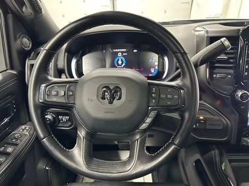 Used 2024 RAM 2500 Limited image 19