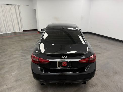 Used 2019 INFINITI Q50 Luxe RWD image 6