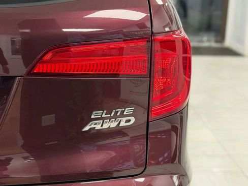 Used 2016 Honda Pilot Elite image 7