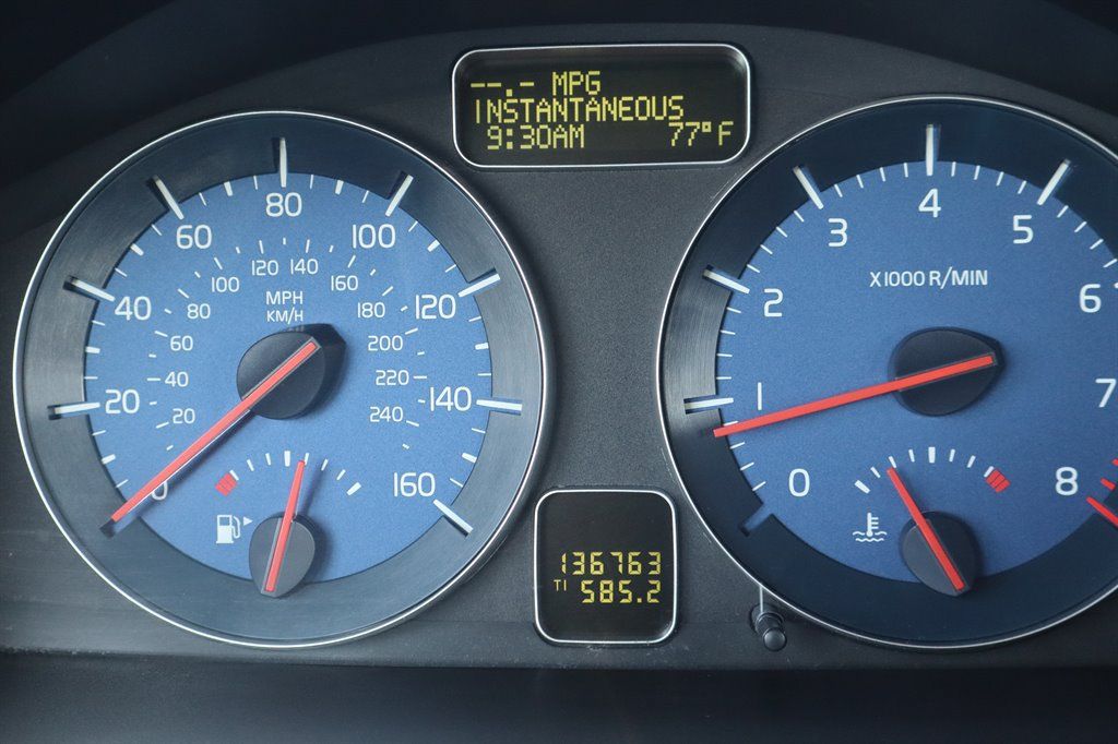 Used 2012 Volvo C30 T5 R-Design FWD image 21