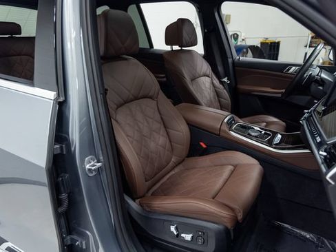Used 2025 BMW X5 xDrive40i w/ Climate Comfort Package AWD/4WD image 24