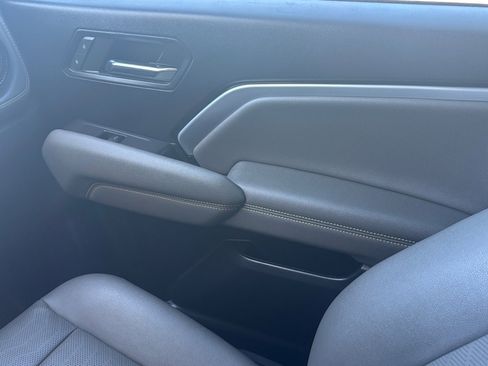 Used 2023 Chevrolet Colorado ZR2 w/ ZR2 Convenience Package III image 30