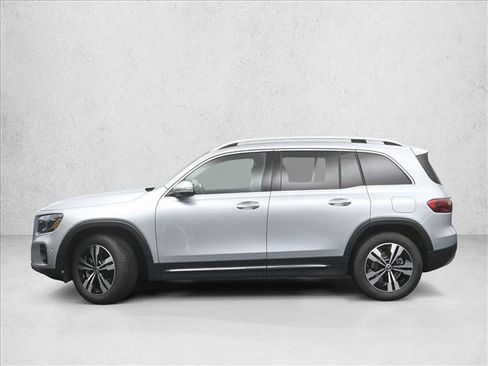 Certified 2026 Mercedes-Benz GLB 250 4MATIC image 7