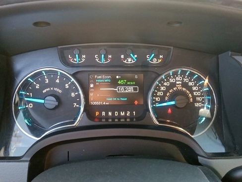 Used 2014 Ford F150 XLT w/ XLT Chrome Package image 9