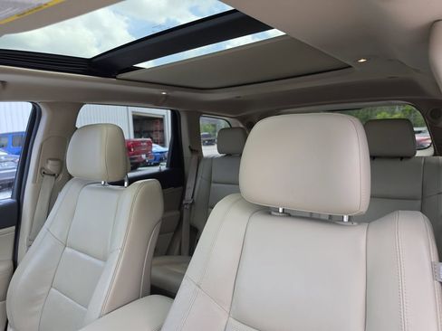 Certified 2020 Jeep Grand Cherokee Limited w/ Luxury Group II AWD/4WD image 22