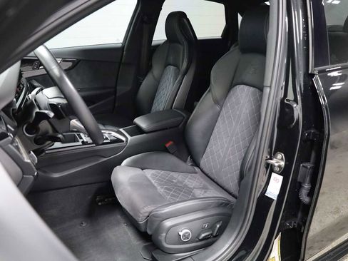 Used 2023 Audi S4 Premium Plus w/ Premium Plus Package image 5