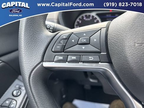 Used 2025 Nissan Sentra SV image 22