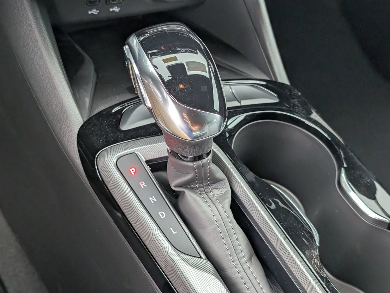 New 2026 Buick Envista Sport Touring w/ Convenience I Package FWD image 18