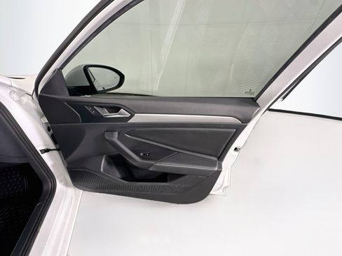 Used 2024 Volkswagen Jetta S FWD image 30