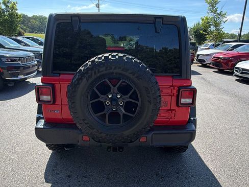 Used 2025 Jeep Wrangler Unlimited Sport S 4xe AWD/4WD image 9