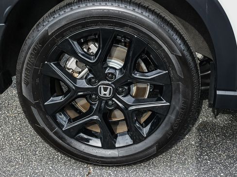 Used 2025 Honda HR-V Sport image 12