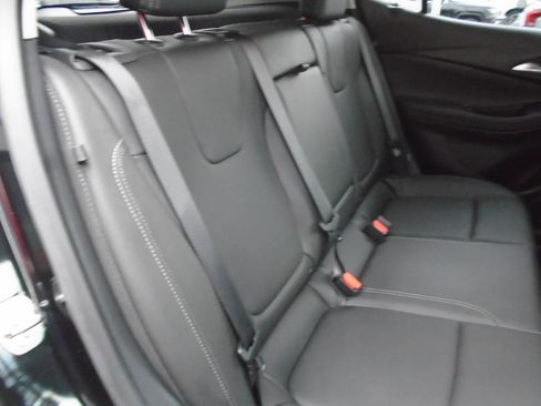 Used 2024 Buick Encore GX Sport Touring w/ Comfort Package AWD/4WD image 31