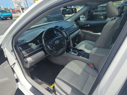 Used 2014 Toyota Camry XLE FWD image 26