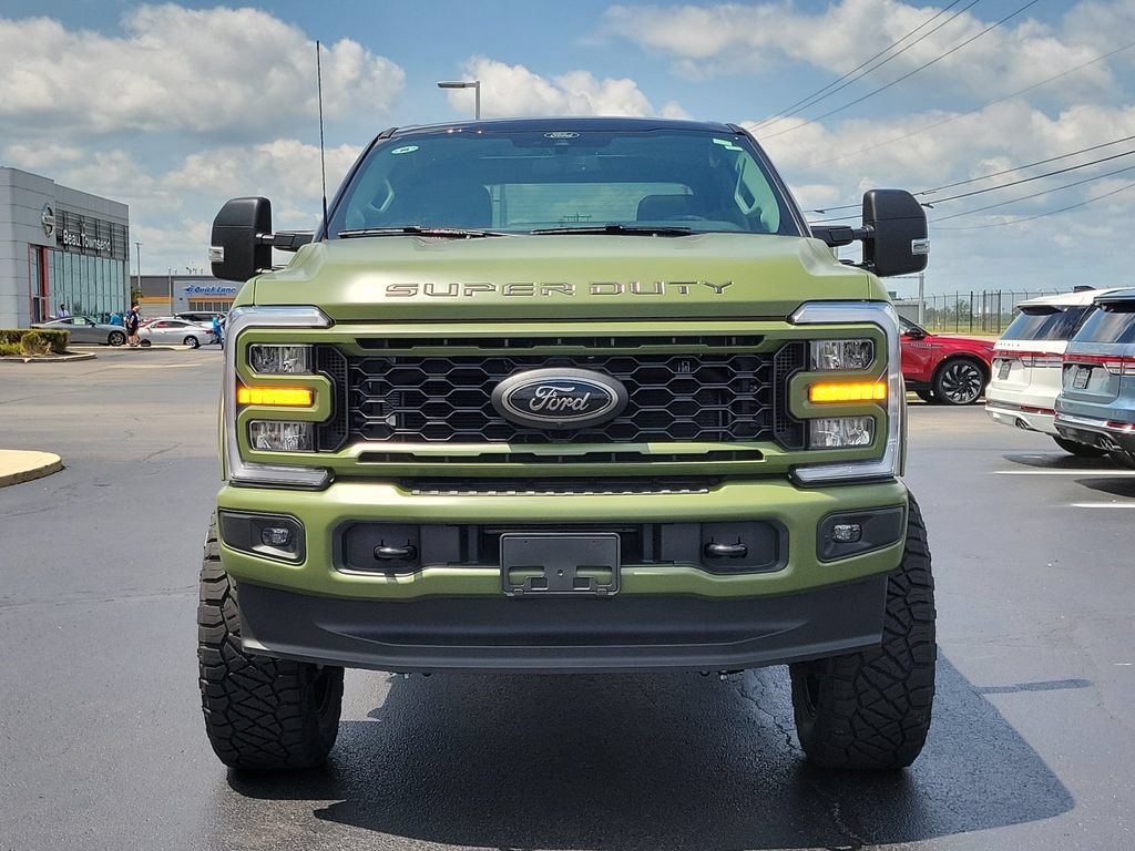 New 2026 Ford F250 XLT w/ XLT Premium Package AWD/4WD image 2