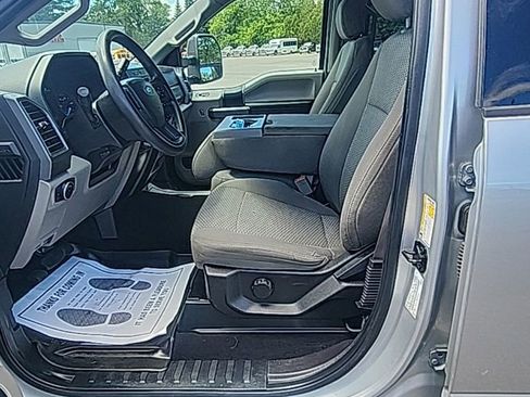 Used 2019 Ford F250 XLT w/ Snow Plow Prep Package AWD/4WD image 17