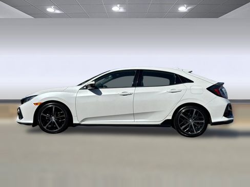 Used 2021 Honda Civic Sport image 2