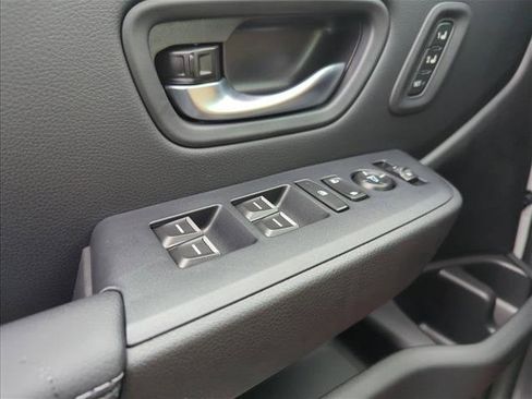 New 2025 Honda Pilot EX-L image 18